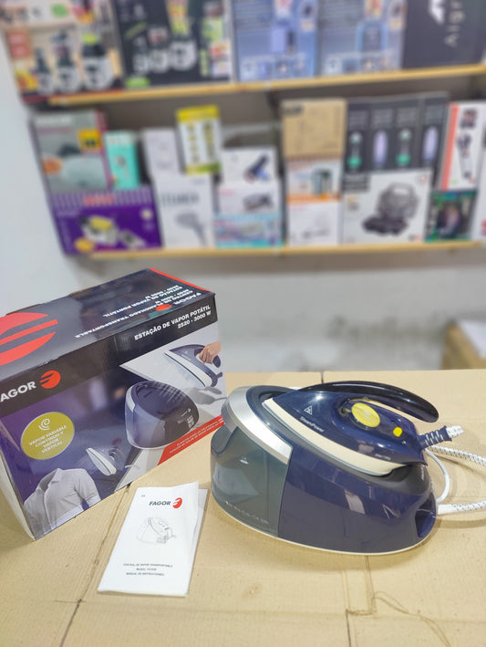 Fagor FG1638 Portable Steam Station 3000W – 1.7L High-Capacity Professional Garment Steamer